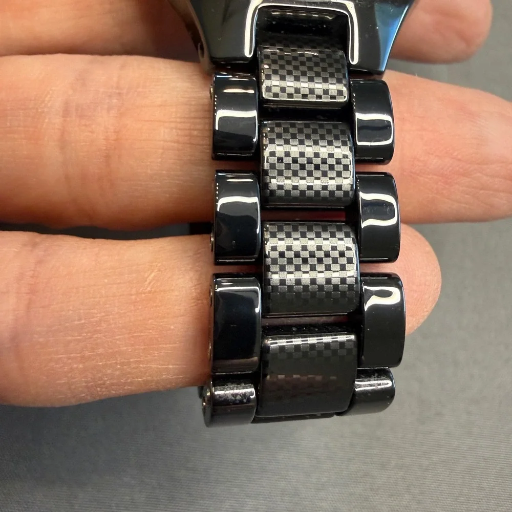 Invicta Womens Black Ceramic Style Watch Carbon Fiber Dial Link Bracelet Box Set